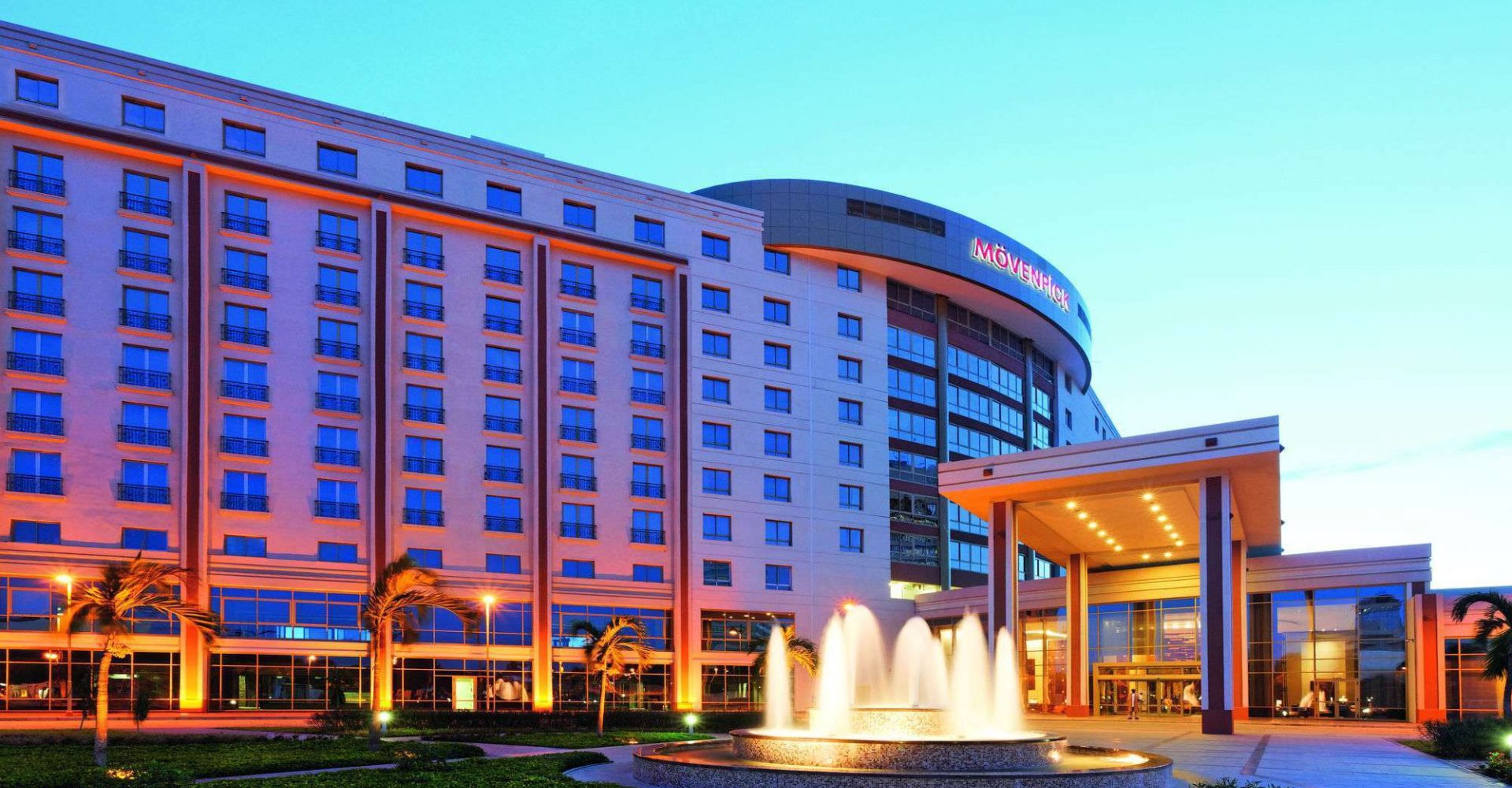 movenpick-ambassador-hotel-accra-2 Khách sạn nên dùng máy lạnh nào?